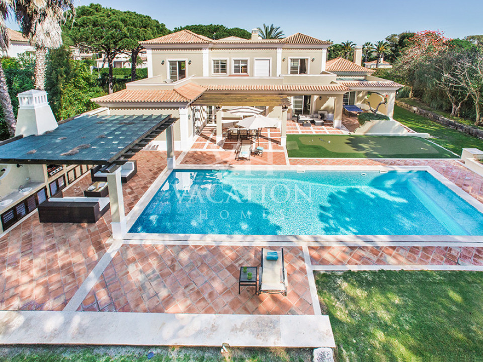 Beautiful high standard four bedroom classical villa with pool.
